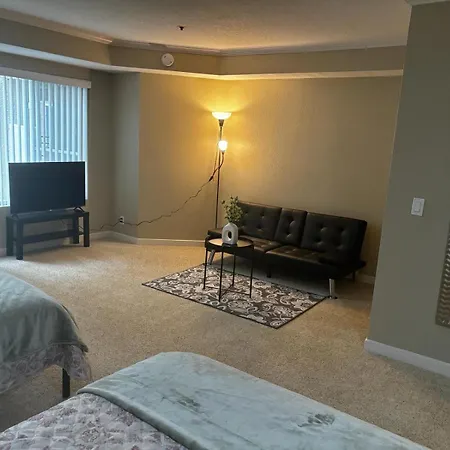 Sweet Studios Universal Loft Free Parking And Wifi